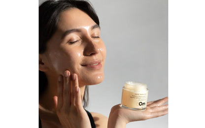 Mini Kaolin + Coconut Milk Radiant Cleansing Balm: Mini