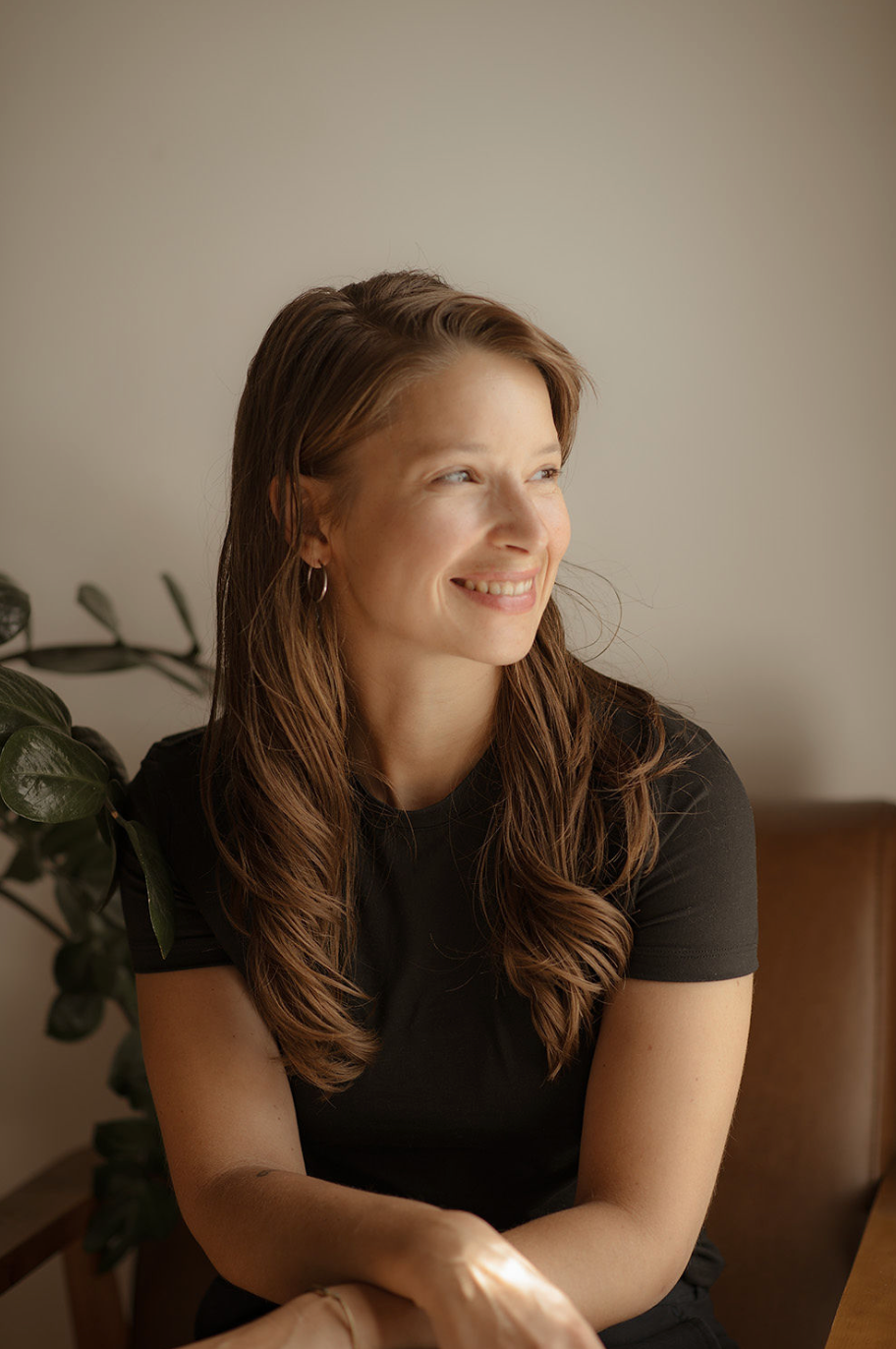 Bara Hladik, Registered Acupuncturist and Certified SuJok Therapist in Yaletown, Vancouver