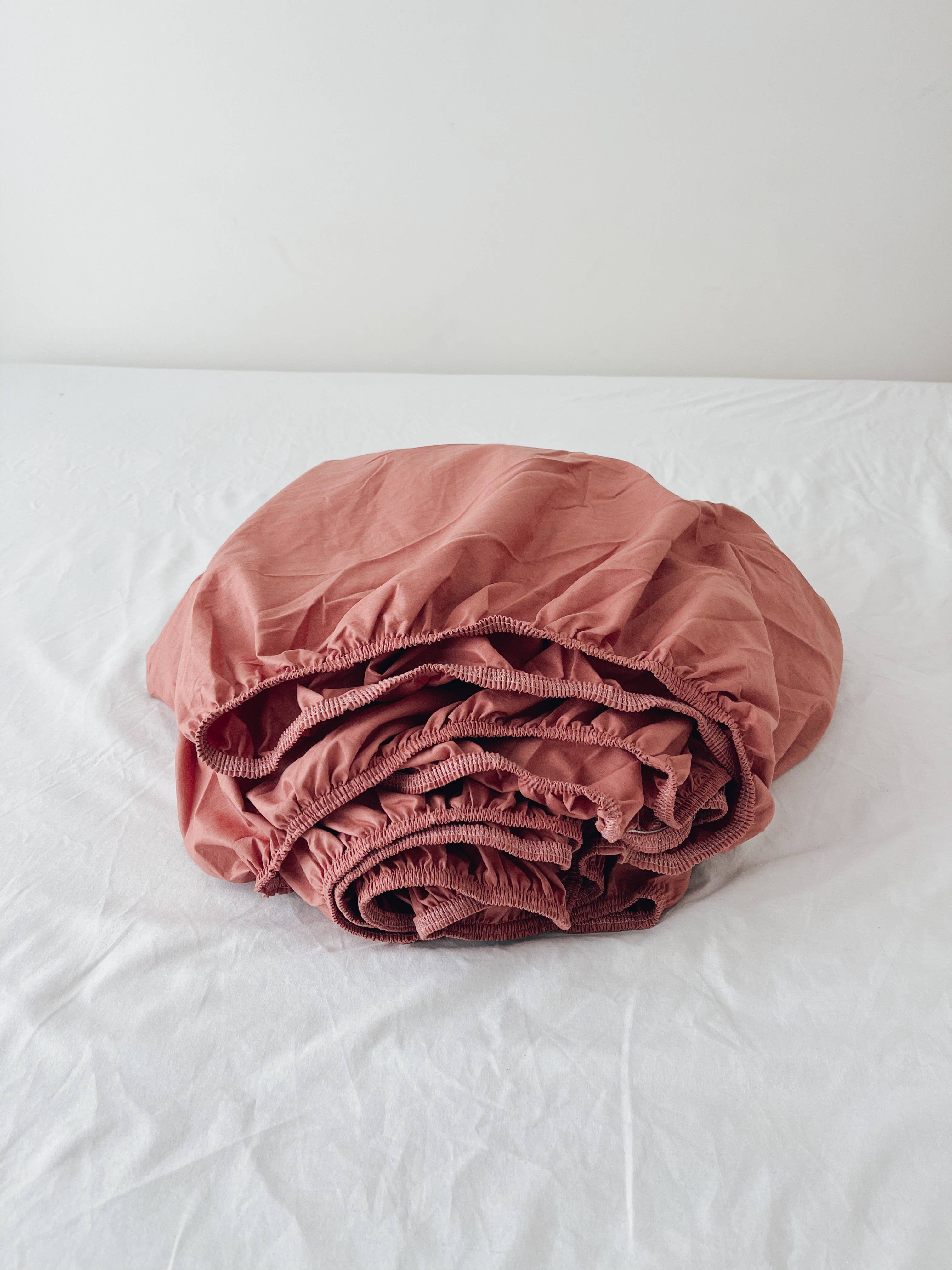 Fitted Sheet: Oat Milk / Queen